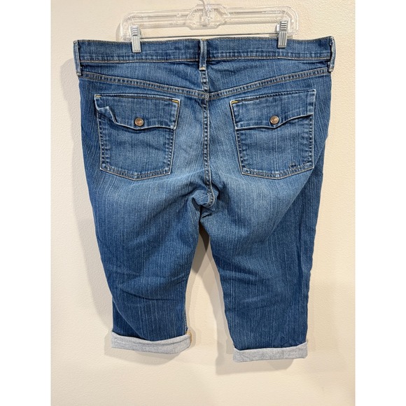 Old Navy Capri Jeans Womens Size 18 Blue Denim Stretch Cuffed Medium Wash Preppy - Picture 4 of 5